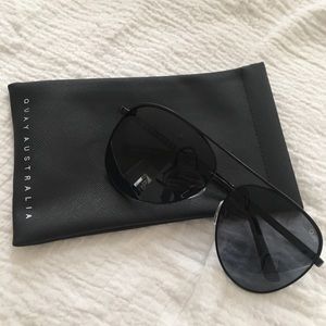 Quay Australia aviators.